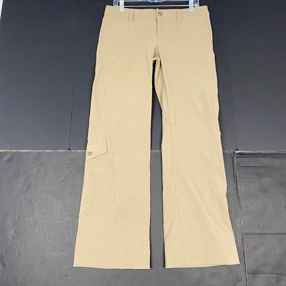 Athleta Pants Low Rise Dipper Tan Stretch Hiking Boot Cut Pockets Cargo Size 8 T - Picture 1 of 13